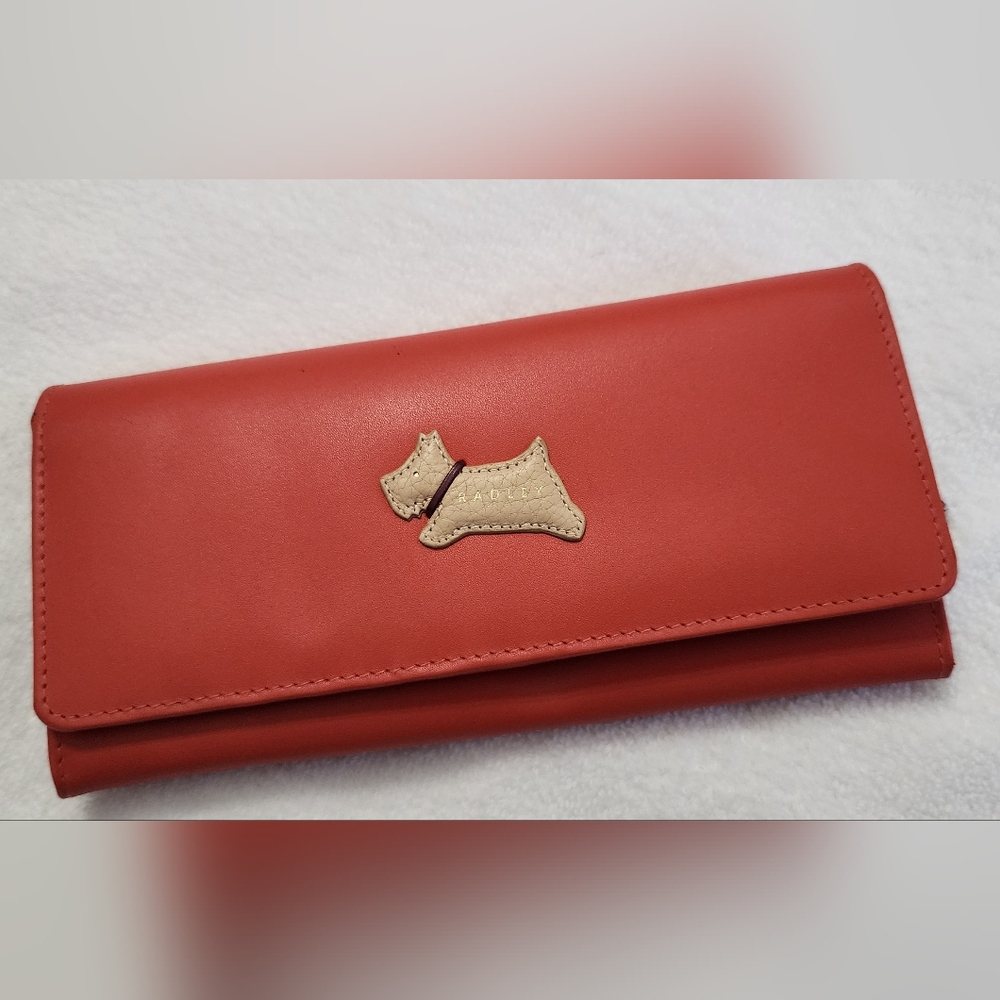 RADLEY London Heritage Dog Women's Large Leather Flapover Wallet: Red/orange